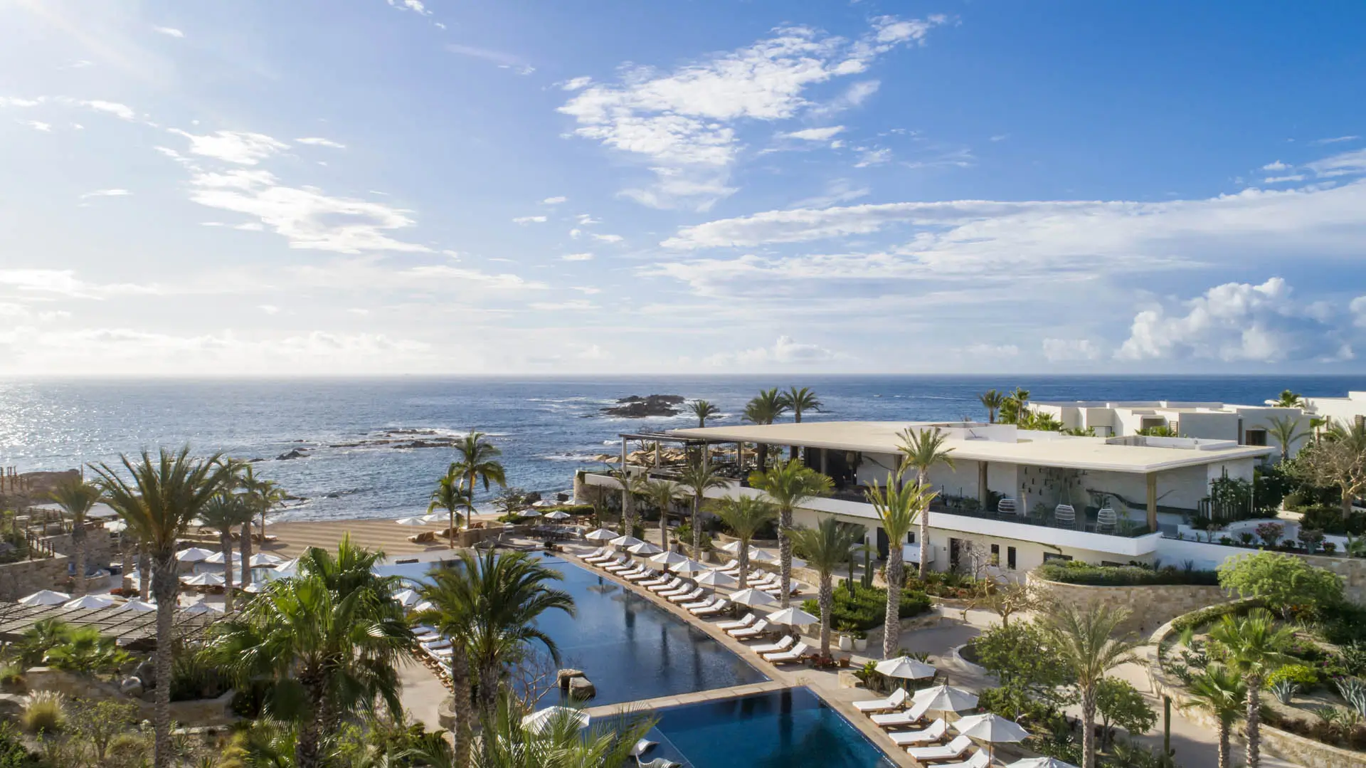 Estate Compounds in Chileno Bay