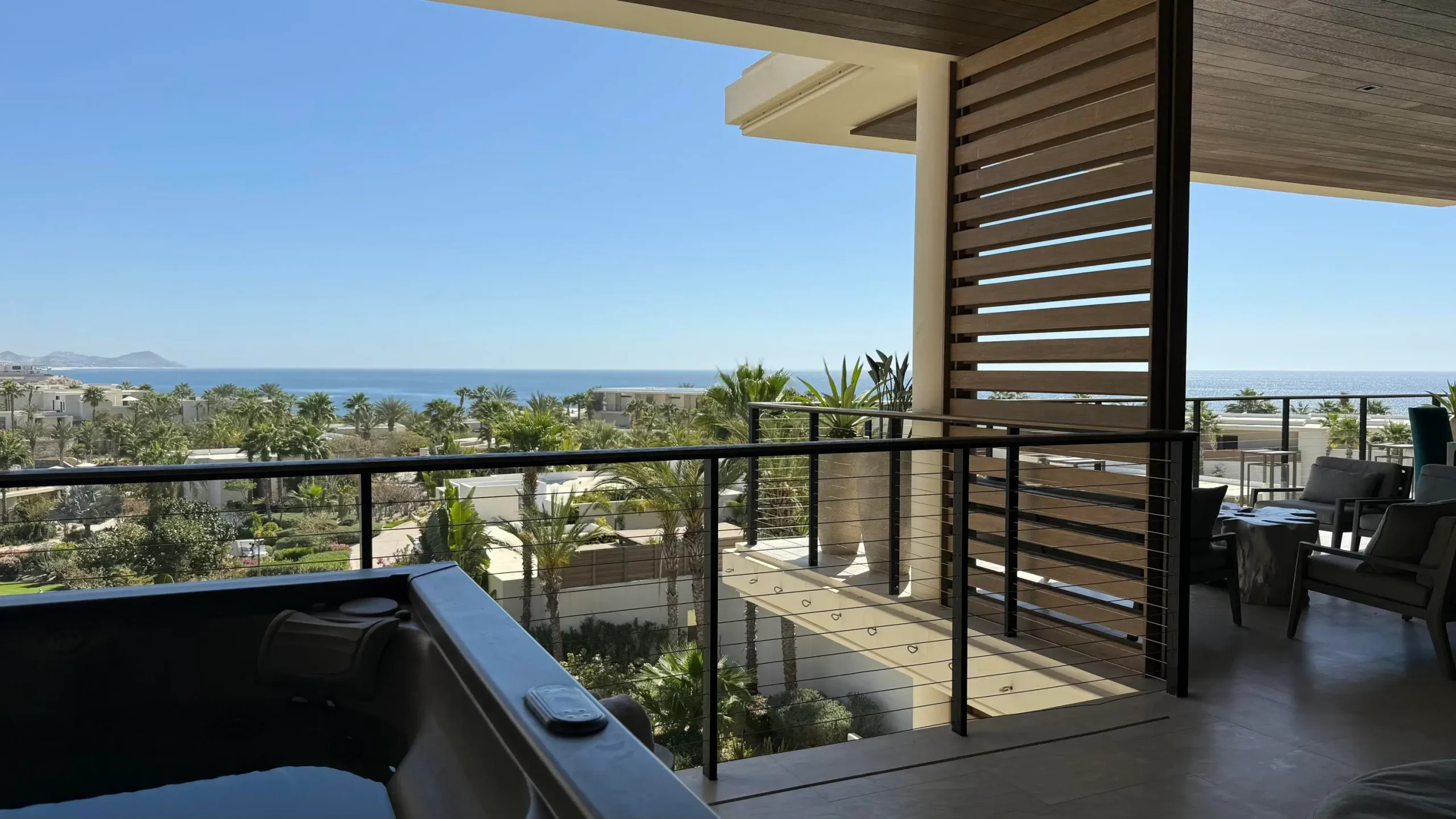 Estate Compounds in Chileno Bay