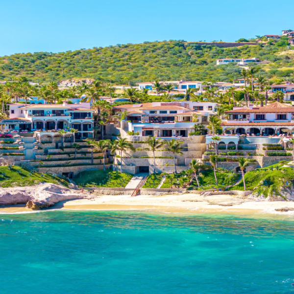 Prestigious Homes with Chileno Bay – 2025 Insider Guide to Cabo’s Most Elite Oceanfront Living