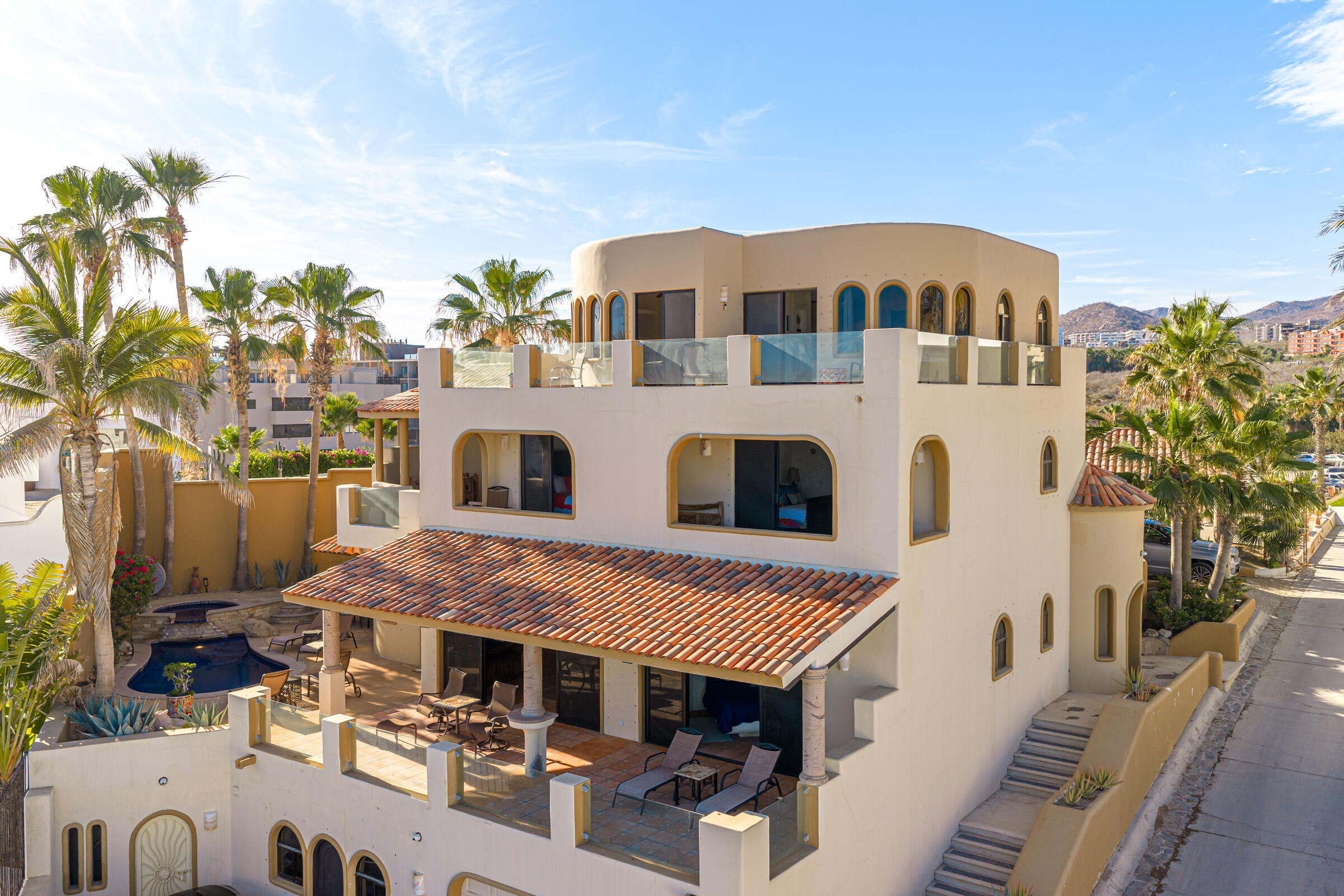 Chileno Bay Misiones Del Cabo Perched above the stunning coastline of Misiones del Cabo, Casa Misiones is a beautifully designed four-bedroom, four-and-a-half-bath residence offering breathtaking – Calle de Acceso sin nombre, Cabo Corridor, BS